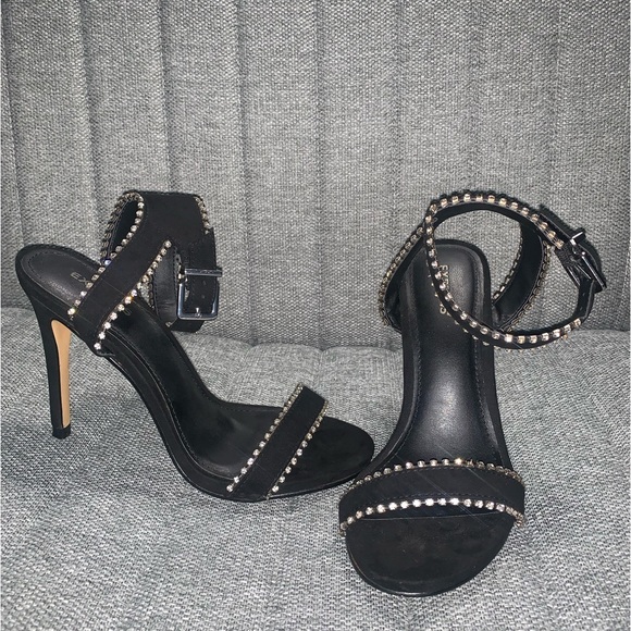 Express black velvet‎ strap sandal heels with ankle strap and rhinestones size 7 - Picture 1 of 16